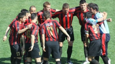 Албански отбор пак хит в социалните мрежи (ВИДЕО)