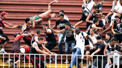 100 арестувани след масов бой на мач в Бразилия