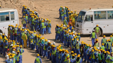 ФИФА проверява строителните работници за Катар 2022
