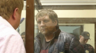 4,5 години затвор за Александър Емеляненко