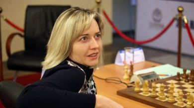 Наталия Жукова е новата европейска шампионка по класически шахмат