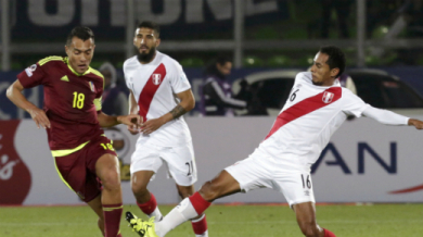 Перу би Венецуела и завърза интригата в групата (ВИДЕО)