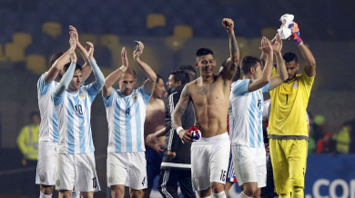 Аржентина разглоби Парагвай и е на финал (ВИДЕО)
