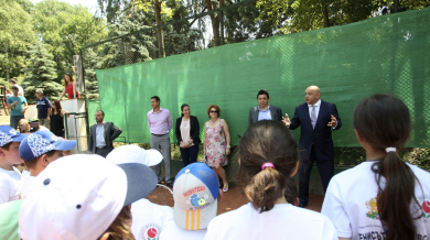 Красен Кралев откри програма „Тенисът - спорт за всички”
