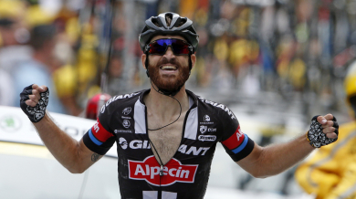 Син на бивш световен шампион спечели 17-ия етап на &quot;Тур дьо Франс&quot;
