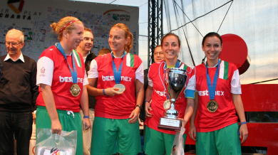 България спечели злато и бронз на европейското по стрийт футбол