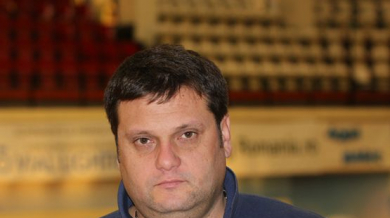 Мартин Стоев поема националния отбор