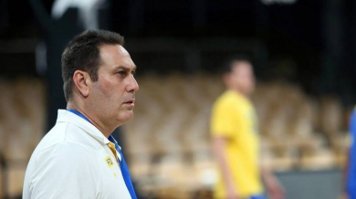 Израелски гранд уволни треньора си