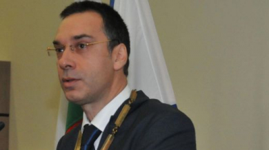 Кметът на Бургас: Ще подкрепя комисията „Черноморец“