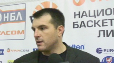 Дечо Коешинов продължава да води две национални формации