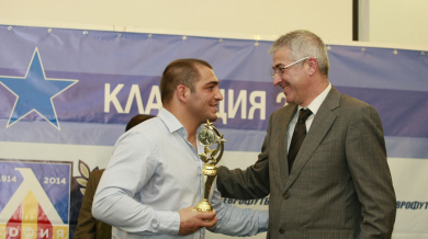 Михаил Ганев и гимнастичките грабнаха наградите в &quot;Левски&quot;