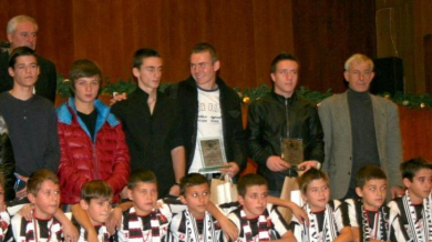 Ясно кои спорят за най-добри юноши на Локомотив (Пловдив) 