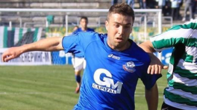 Мирослав Антонов сложи край на годината с два гола