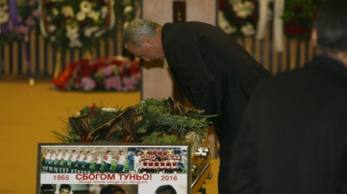 Какво остави Стоичков в ковчега на Трифон Иванов?