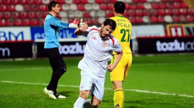 Галин Иванов остава в Самсунспор до края на сезона