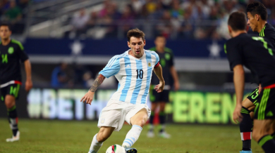 Меси се завръща за Аржентина