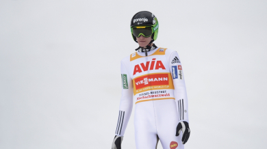 Словенец зарадва домакините на Световната купа по ски-скокове 