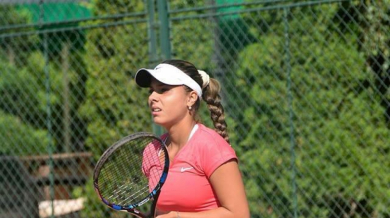 Виктория Томова напред на турнир в Словакия