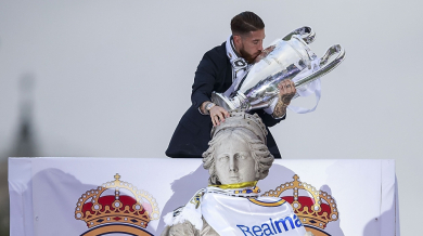 Мадрид не спа! Кралско посрещане за Реал (ВИДЕО/СНИМКИ)