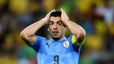 Луис Суарес аут за още един мач на Уругвай  