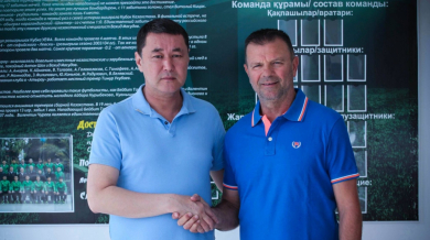 Стойчо Младенов с първа тренировка в Казахстан (СНИМКИ)