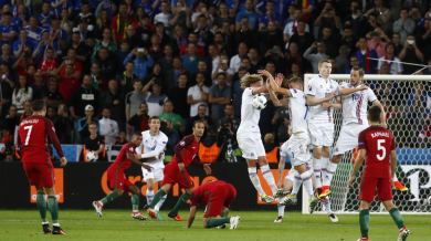 Исландия изненада Португалия в дебюта си на европейски първенства (ВИДЕО)