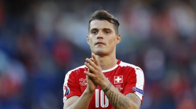 Джака най-добър в мача Румъния – Швейцария