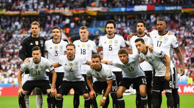 Германия продължава с „Адидас“