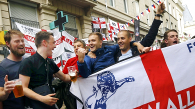 Забраниха алкохола преди Словакия - Англия
