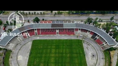 Oбновеният стадион на Локомотив (София) от птичи поглед (ВИДЕО)