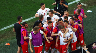Полша с историческо класиране на 1/8-финал (ВИДЕО)  