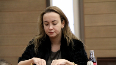 Стефанова с реми в десетия кръг на турнира в Китай