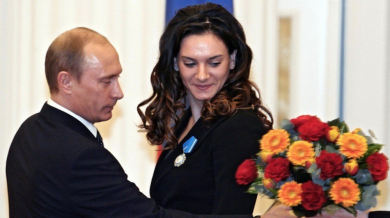 Бунтарката Елена Исинбаева: МОК се размина с грандиозен скандал