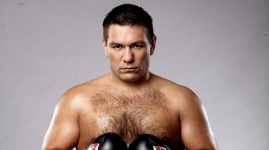 Руслан Чагаев спира с бокса
