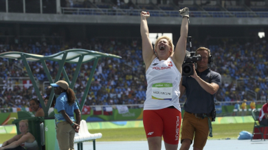 Анита Влодарчик счупи световния рекорд на чук