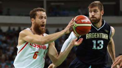 Испания прегази Аржентина в баскетболно шоу  