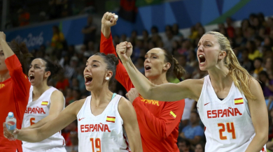 Испания срещу Сърбия на 1/2-финал в женския баскетболен турнир