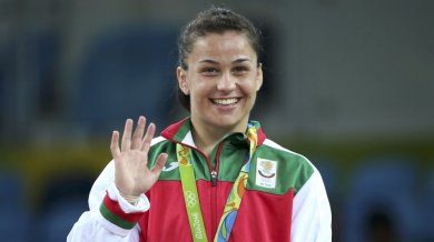 Първият български медал грейна на врата на Янкова (СНИМКИ)