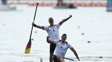 Германци триумфираха на 1000 м двуместно кану