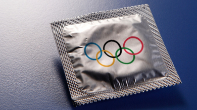 Презервативи запушили канализацията на олимпийското село 