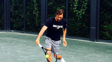 Федерер изненадващо поднови тренировки