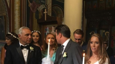 Нови кадри от сватбата на дъщерята на Стоичков (ВИДЕО)
