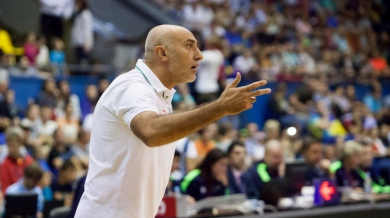 Кой е треньор на националния отбор на България? (СНИМКА)
