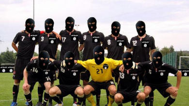 Шок и ужас! Ислямска държава посегна на футболните правила   