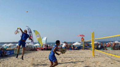 Две победи за България на европейското по плажен тенис