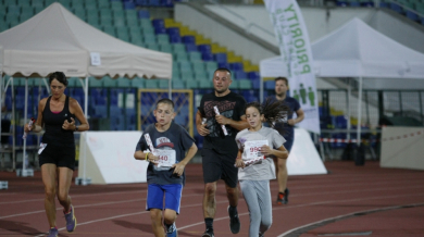 24-часово бягане на "Васил Левски" събра пари за параолимпийците (ВИДЕО и СНИМКИ)