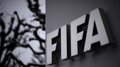 ФИФА наказа 11 федерации за дискриминация  