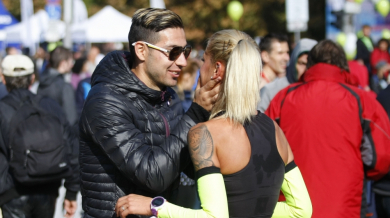 Половинката на футболист събра погледите на Софийския маратон (СНИМКИ)