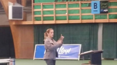 Аплодират Маги Малеева на треньорската конференция на Тенис Европа 
