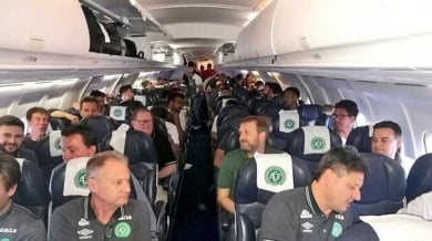 Извънредно! Самолет с над 80 души и бразилски тим на борда се разби в Колумбия